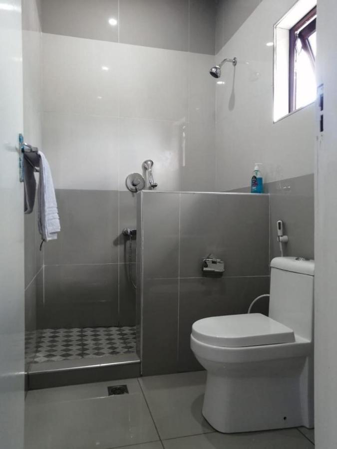 40 40 Accommodation Matola 外观 照片