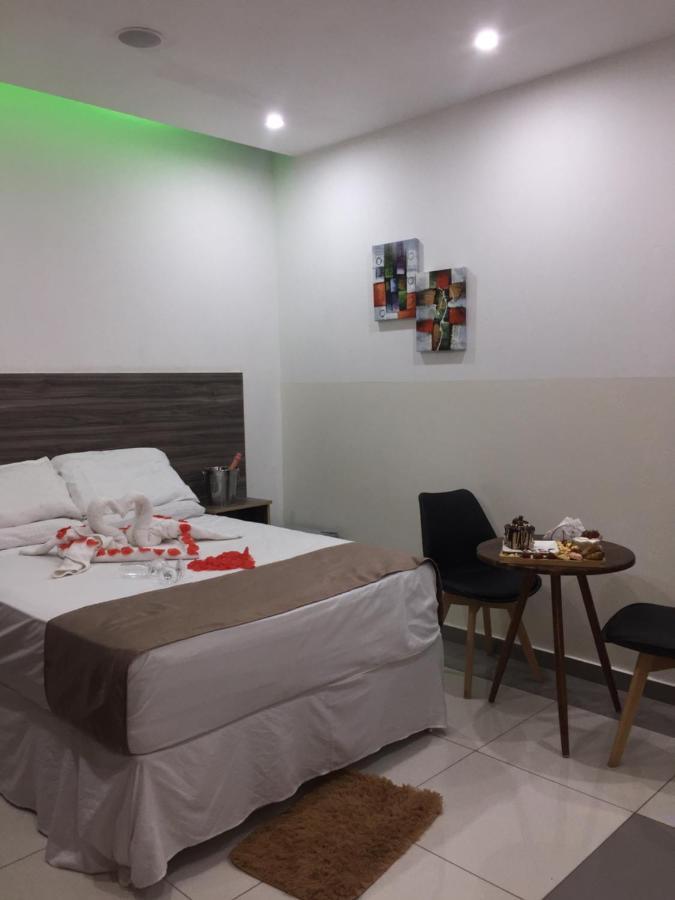 40 40 Accommodation Matola 外观 照片