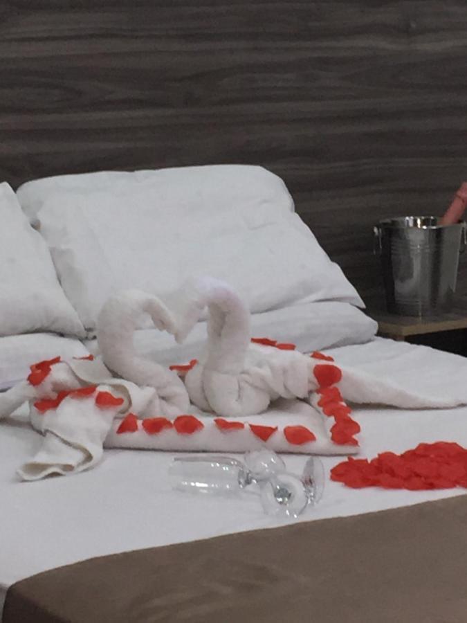 40 40 Accommodation Matola 外观 照片